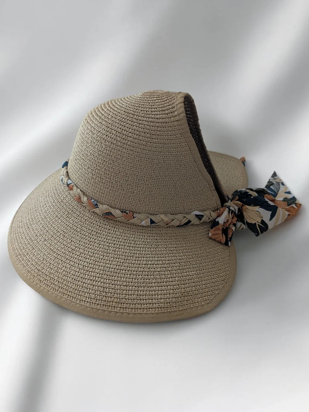 Women's Roll Up Straw Sun Visor Wide Brim Packable Beach Hat With Floral Bow